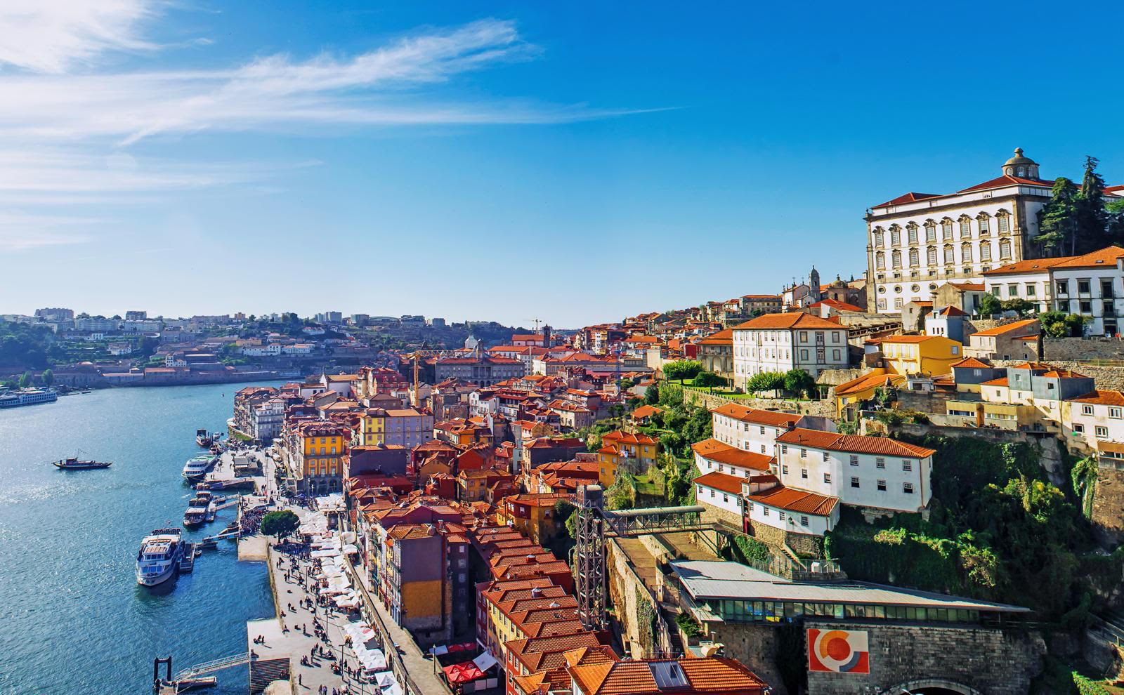 شركة سان دور من مجموعة ال عال تجدد رحلاتها إلى بورتو في البرتغال،مبيعات التذاكر من اليوم الأربعاء بسعر يبدأ من 389 دولار لتذكرة الذهاب والإيا
