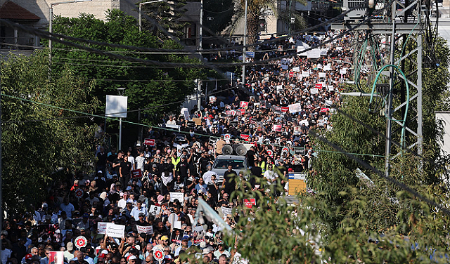 تنديدا بالتجويع والحرب في غزة: عشرات الآلاف بمظاهرة قطرية بسخنين ووقفات في عدة بلدات